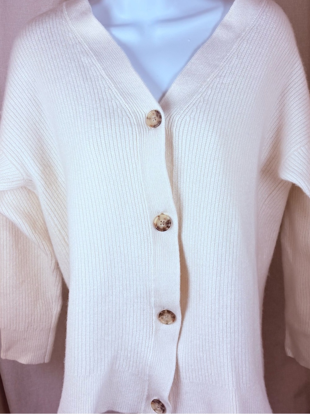 🤍 Vanilla Bean Ivory Club Monaco 100% Cashmere Rib Cardigan L